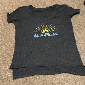 Club Pilates Women's Gray Short Sleeve Tee